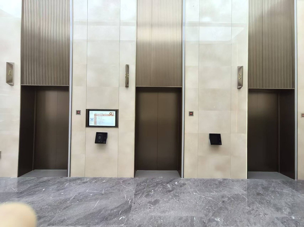 电梯厅